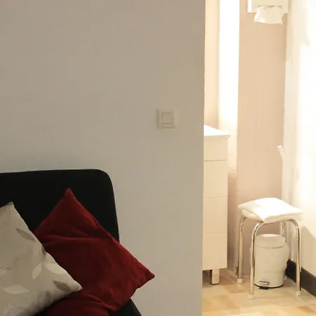 Victoria Hotel 3*